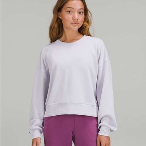 Softstreme Perfectly Oversized Cropped Crew Lilac NWOT - size 8